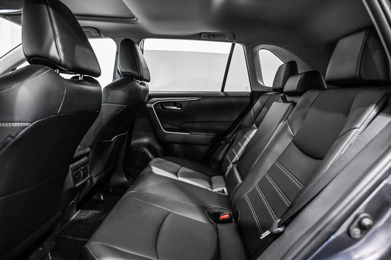 2023 Toyota RAV4 XLE / PREMIUM / AWD / CUIR / APPLE CARPLAY ++-23