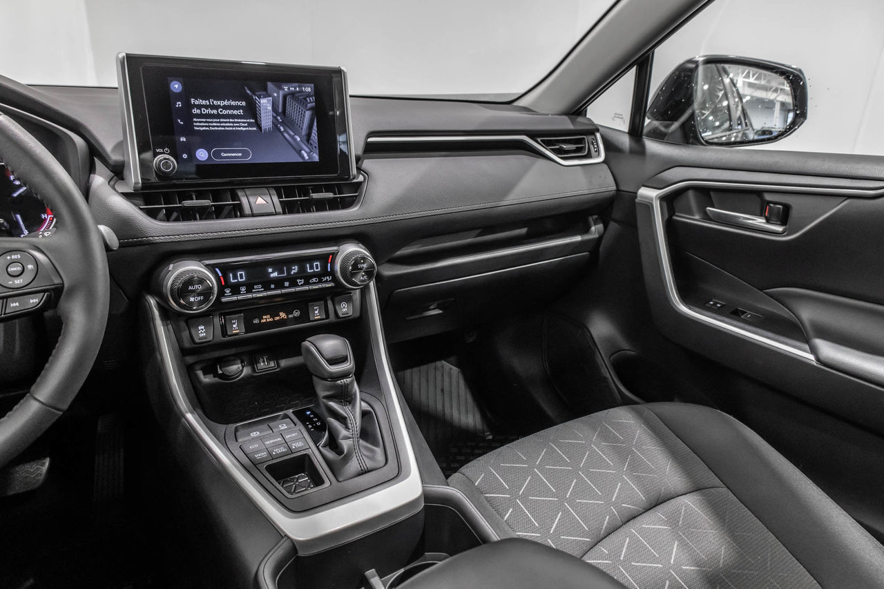 2023 Toyota RAV4 XLE / AWD / TOIT / APPLE CARPLAY / CAMERA +++-22