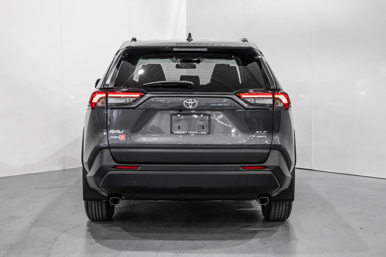 2023 Toyota RAV4 XLE / AWD / TOIT / APPLE CARPLAY / CAMERA +++-8