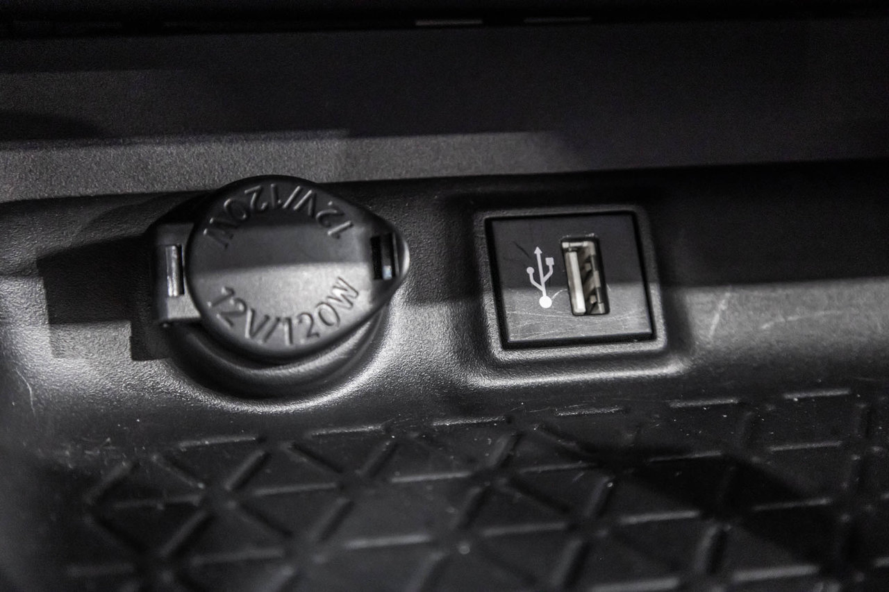 2023 Toyota RAV4 XLE / AWD / TOIT / APPLE CARPLAY / CAMERA +++-28