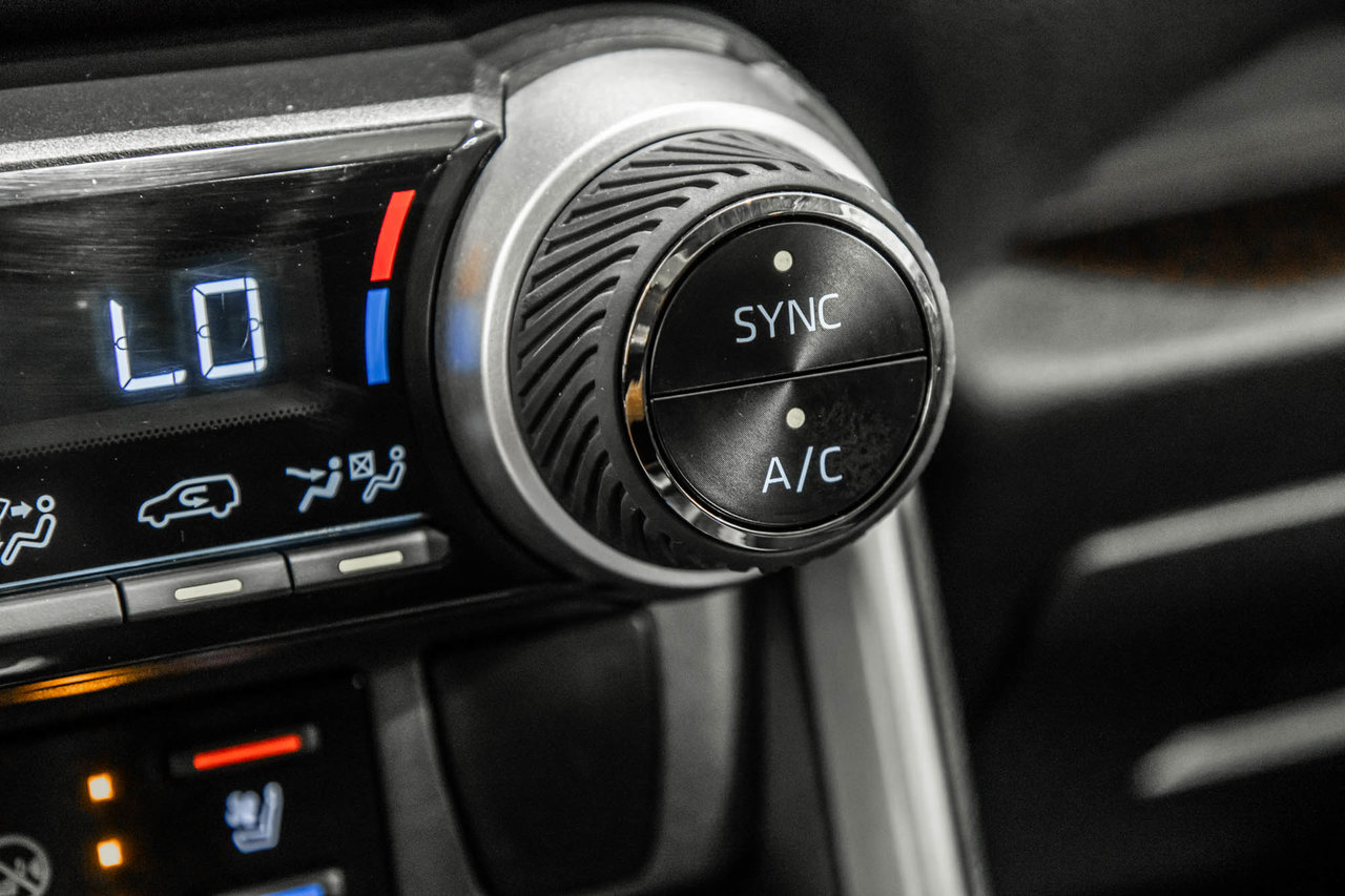 2023 Toyota RAV4 LIMITED / AWD / CUIR / SIÈGES CHAUFFANTS / CAMÉRA-24