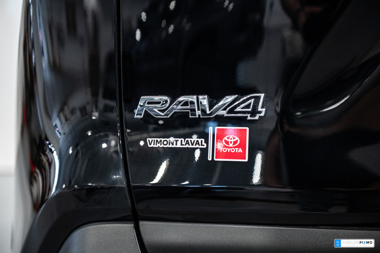 2024 Toyota RAV4 Hybrid HYBRID / XLE / AWD / TOIT / MAGS+++-9