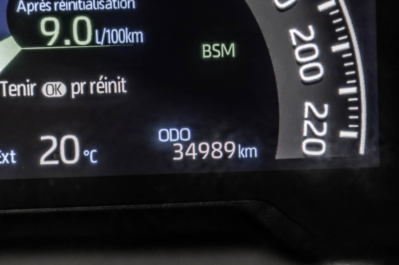 2024 Toyota RAV4 XLE / AWD / TOIT OUVRANT / APPLE CARPLAY / CAMÉRA+-20
