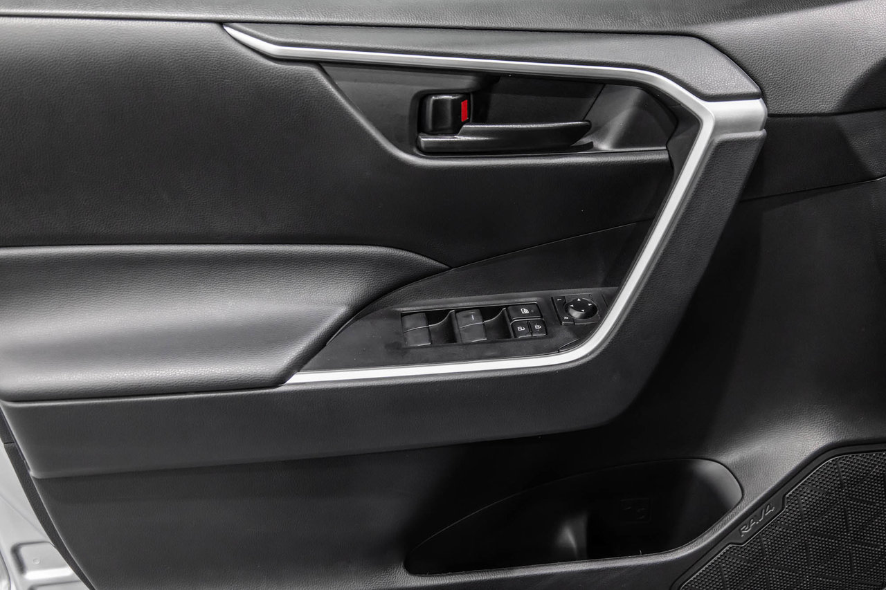 2024 Toyota RAV4 LE / AWD / APPLE CARPLAY / CAMÉRA +++-12