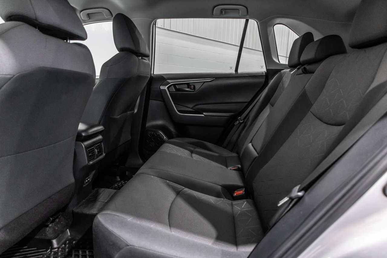 2024 Toyota RAV4 LE / AWD / APPLE CARPLAY / CAMÉRA +++-27