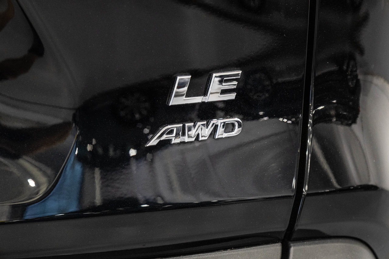 2024 Toyota RAV4 LE / AWD / CAMÉRA DE RECUL / SIÈGES CHAUFFANTS +++-10