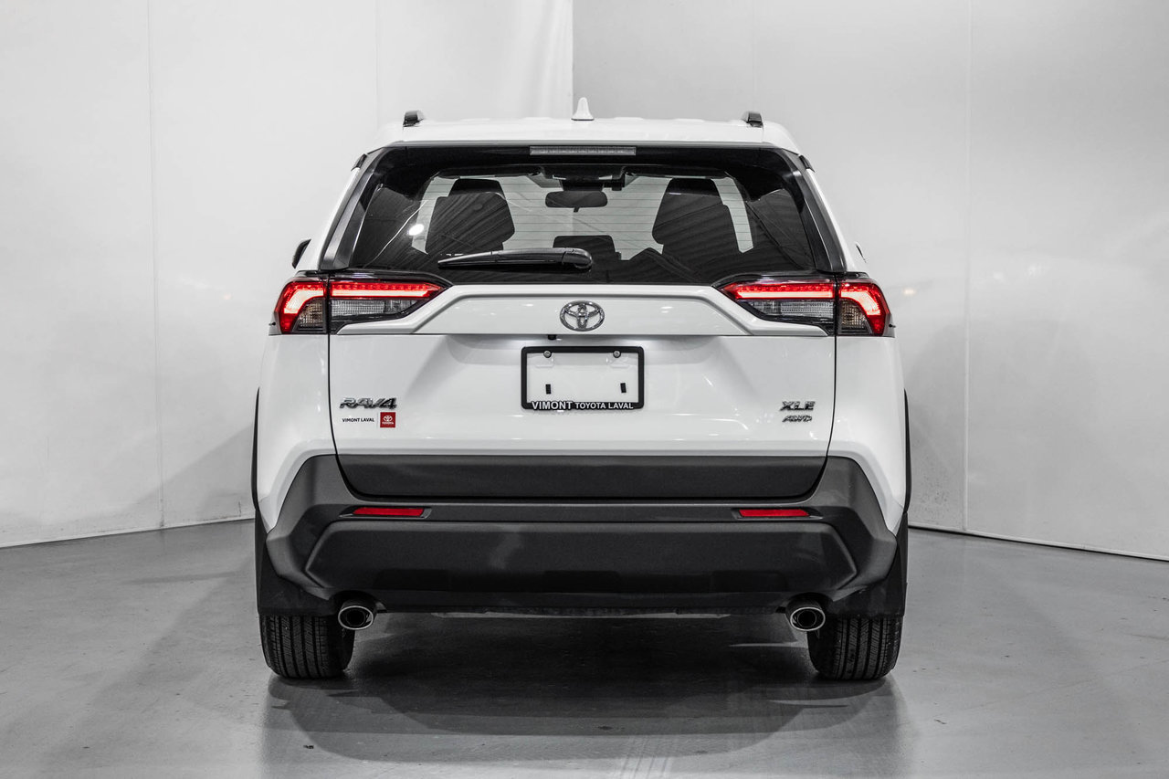 2024 Toyota RAV4 XLE / AWD / TOIT OUVRANT / APPLE CARPLAY / CAMÉRA+-8
