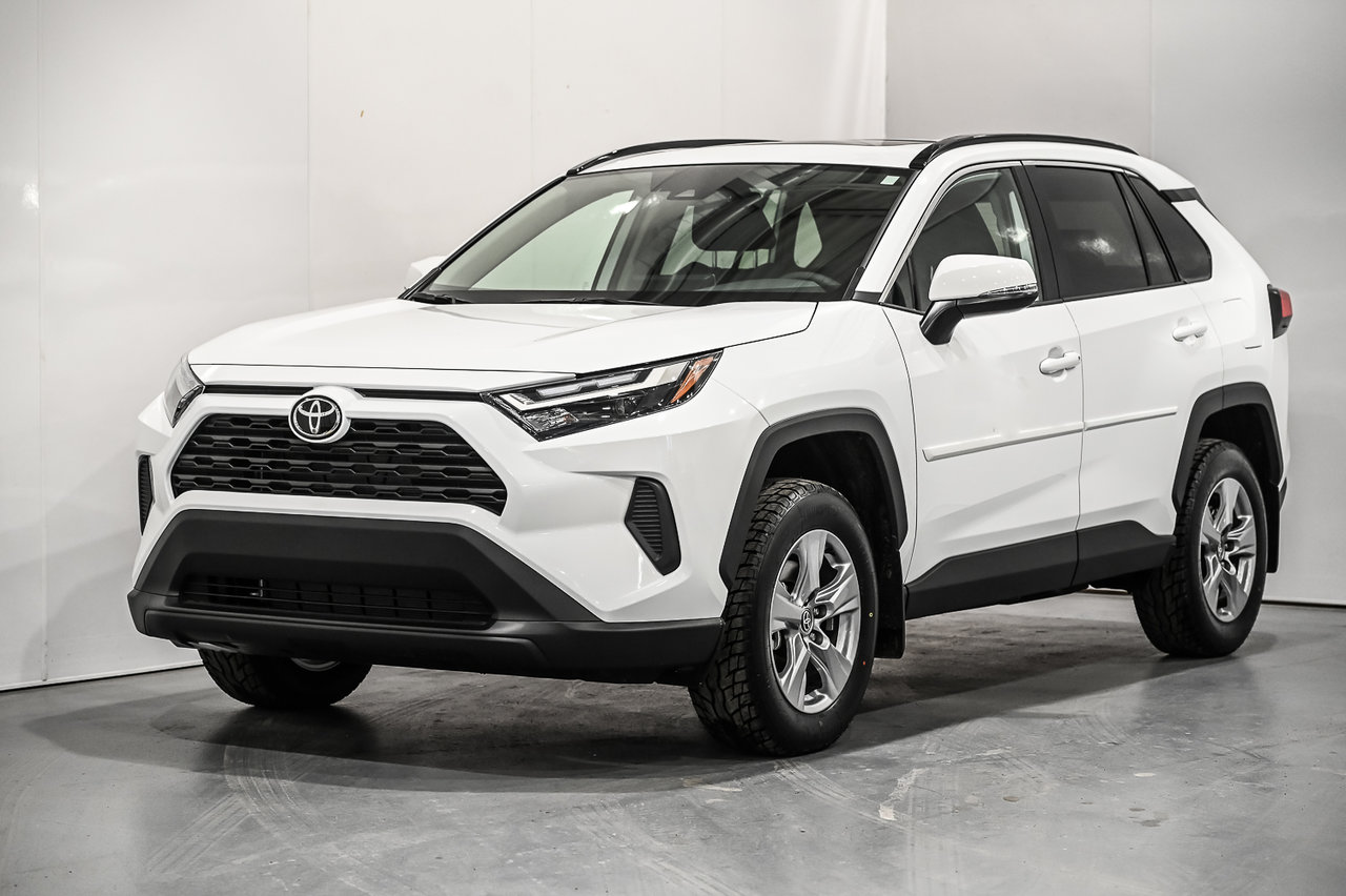 2025 Toyota RAV4 XLE AWD