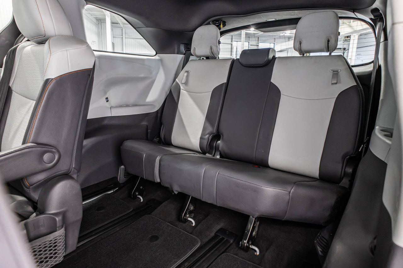 2021 Toyota Sienna Hybrid XSE / TOIT OUVRANT / CUIR / APPLE CARPLAY +++-35