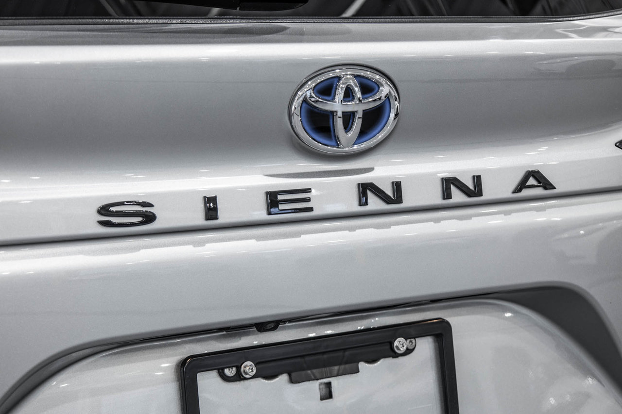 2021 Toyota Sienna Hybrid XSE / TOIT OUVRANT / CUIR / APPLE CARPLAY +++-10