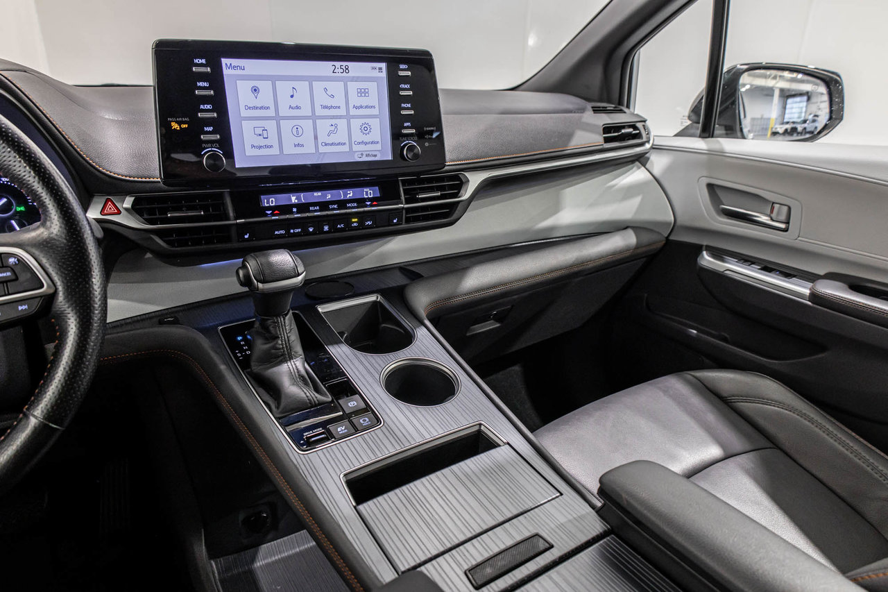 2021 Toyota Sienna Hybrid XSE / TOIT OUVRANT / CUIR / APPLE CARPLAY +++-23