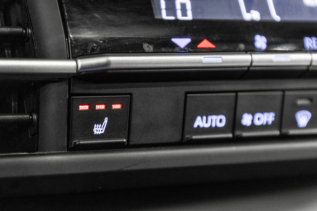 2023 Toyota Sienna Hybrid XLE / HYBRIDE / CUIR / APPLE CARPLAY / CAMÉRA+++-26
