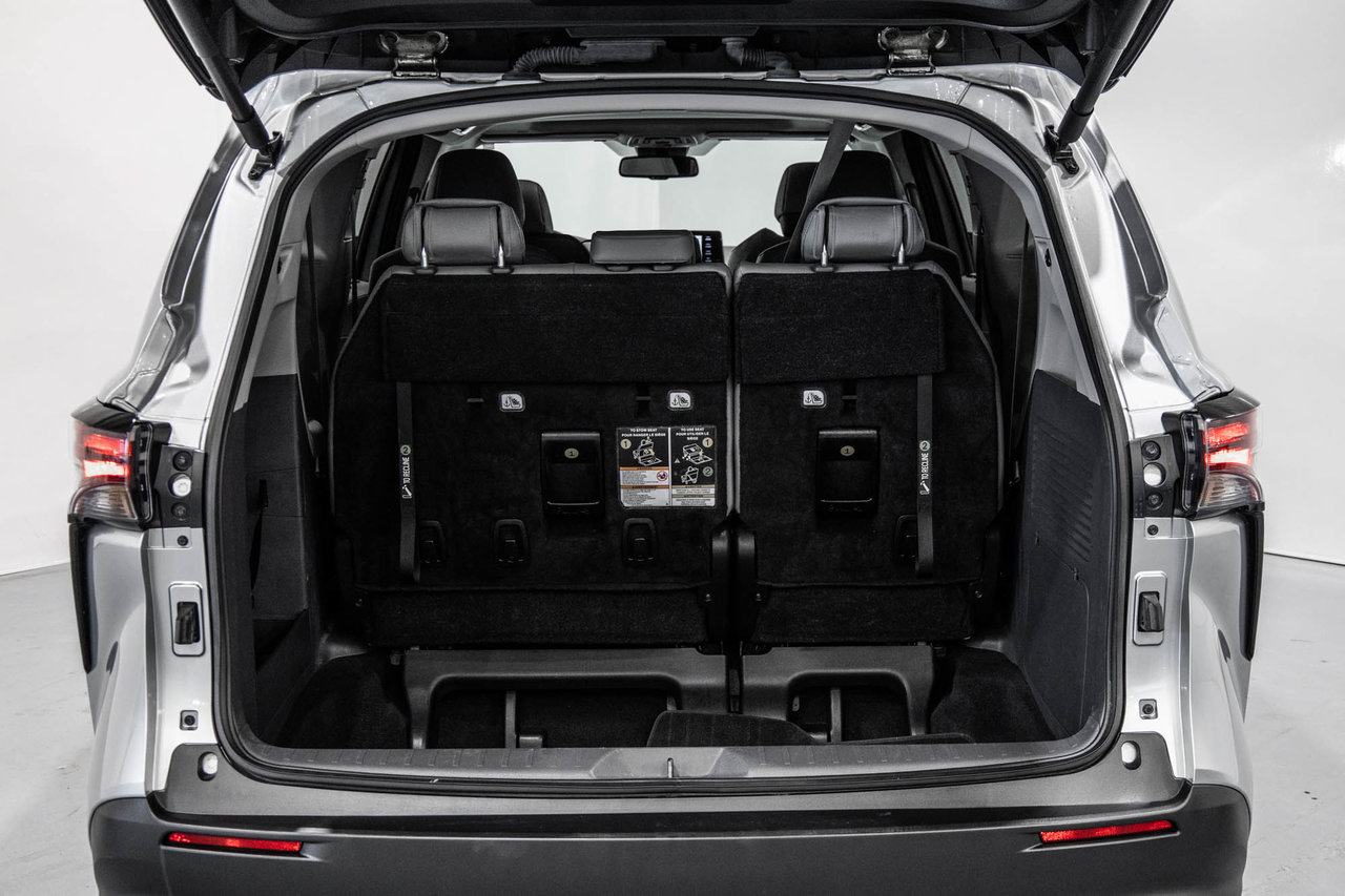 2023 Toyota Sienna Hybrid XLE / HYBRIDE / CUIR / APPLE CARPLAY / CAMÉRA+++-12