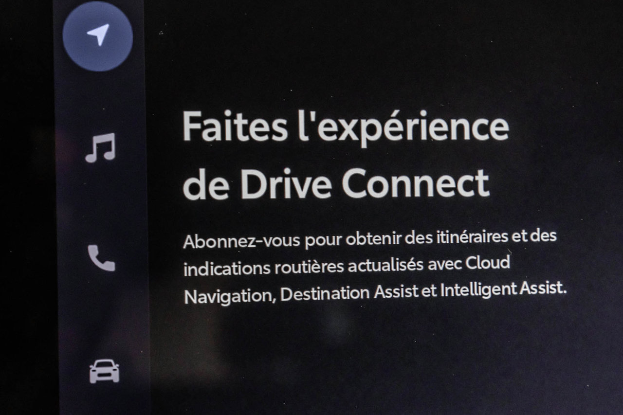 2025 Toyota Sienna Hybrid XLE / HYBRIDE / CUIR / APPLE CARPLAY / CAMÉRA+++-31