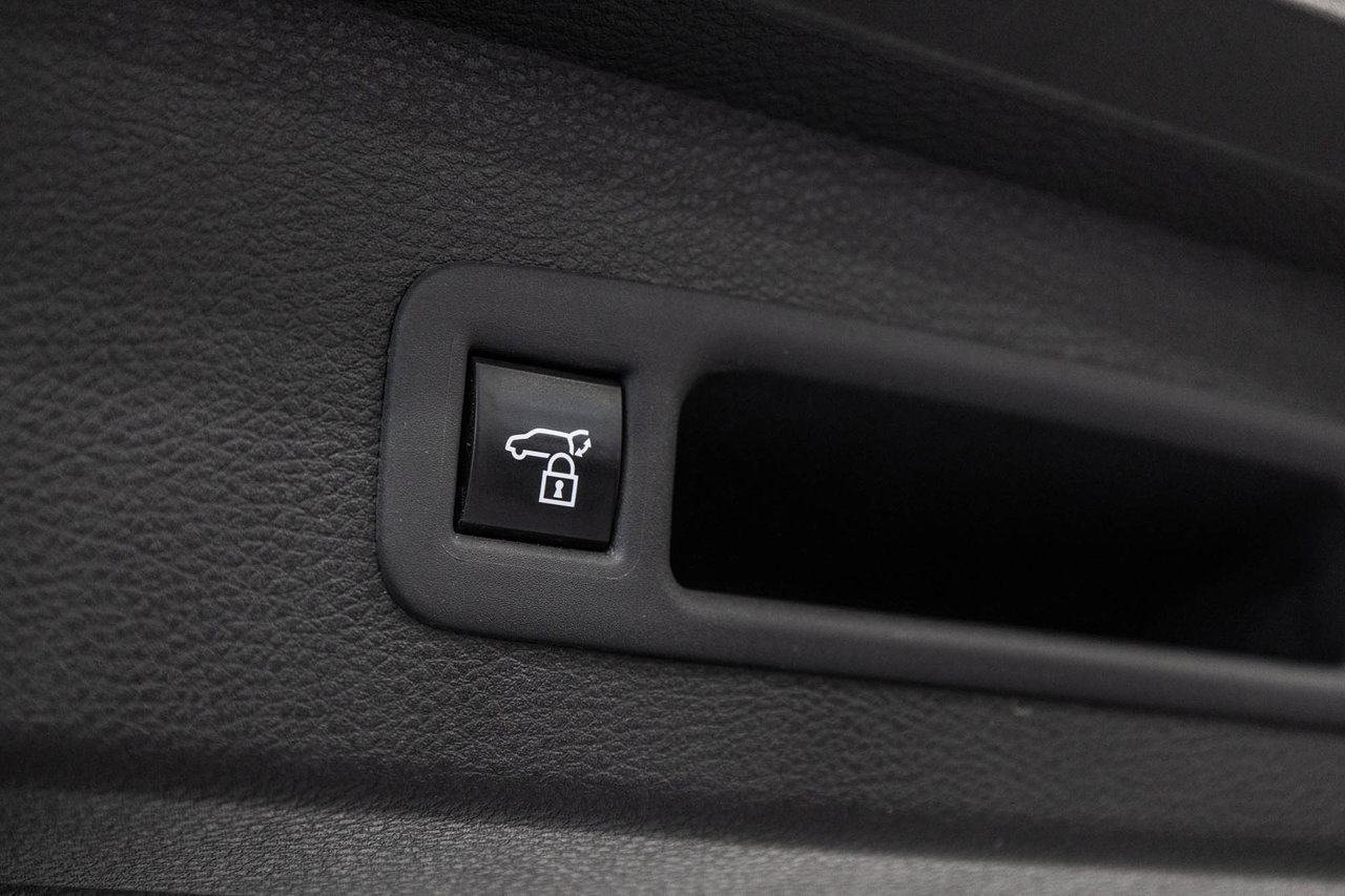 2025 Toyota Sienna Hybrid XLE / HYBRIDE / CUIR / APPLE CARPLAY / CAMÉRA+++-14