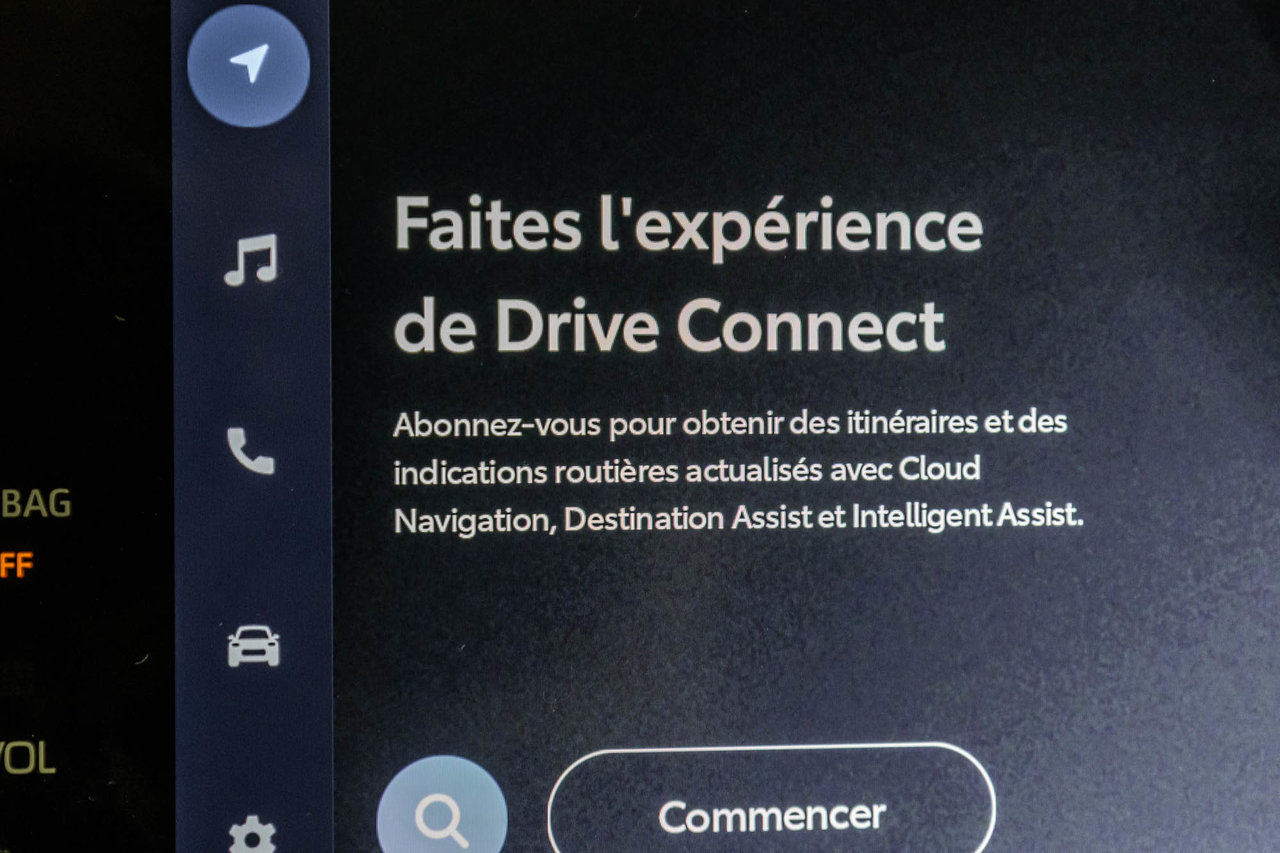 2025 Toyota Sienna Hybrid XLE / HYBRIDE / CUIR / APPLE CARPLAY / CAMÉRA+++-29