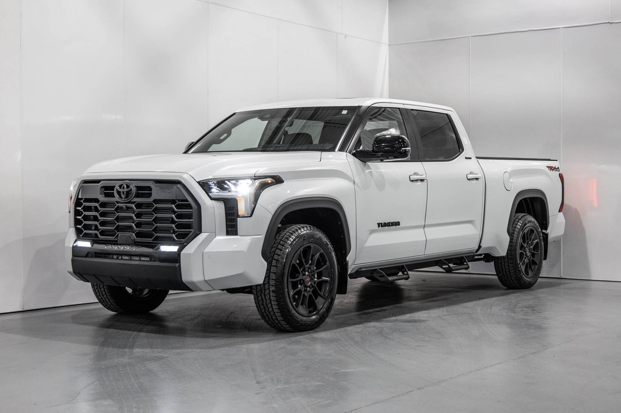 White (Wind Chill Pearl) 2026 Toyota Tundra Pickup Truck Automatic