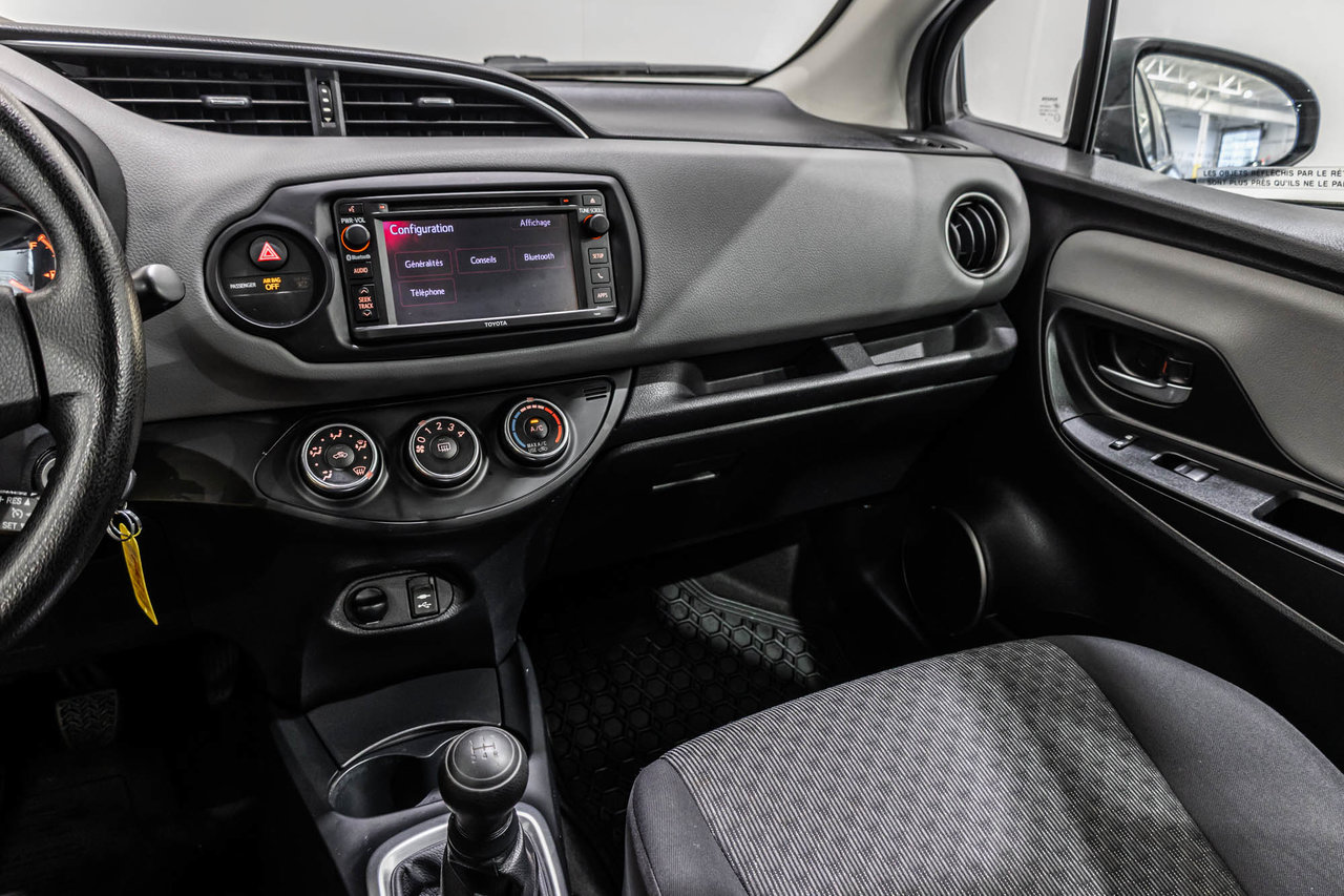 Toyota Yaris LE / A/C / BLUETOOTH / GR ÉLÉCTRIQUE COMPLET+ 2015-17