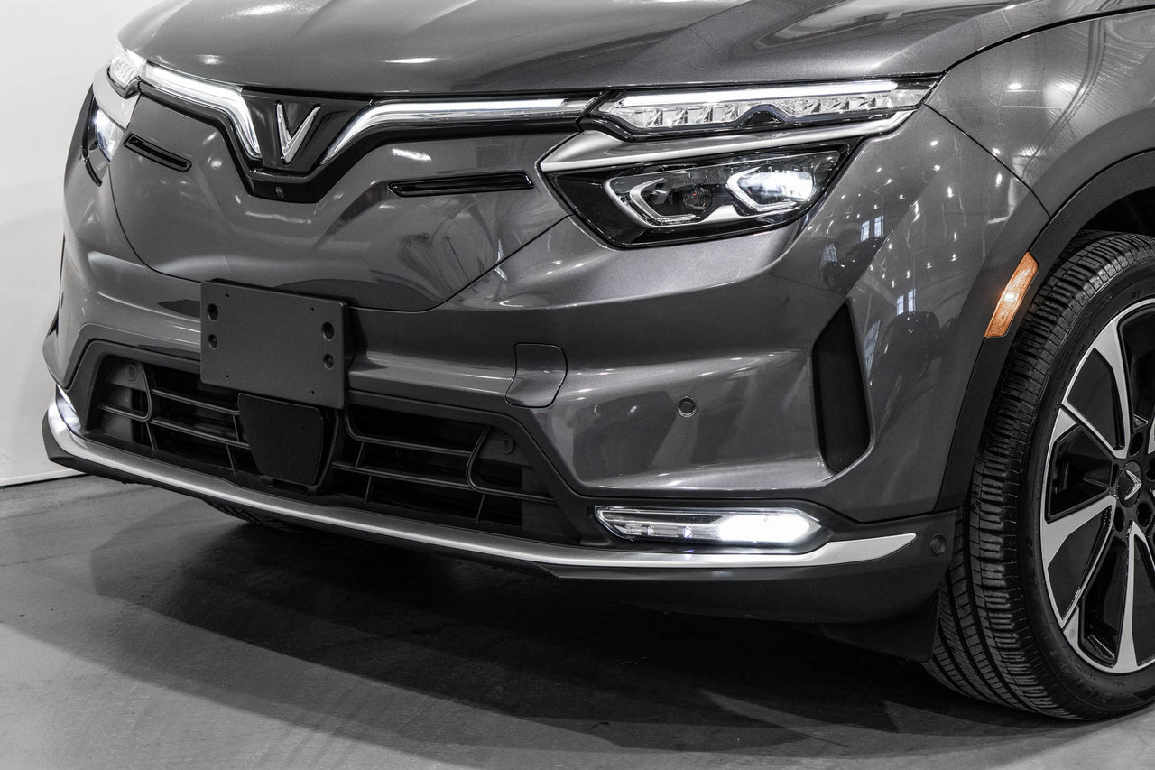 2023 VinFast VF 8 PLUS / AWD / CUIR / TOIT PANORAMIQUE+++-3
