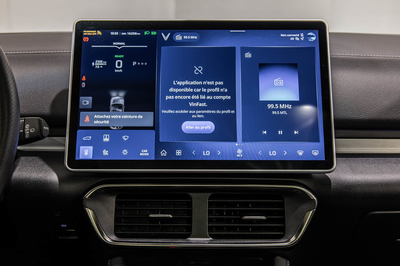 2023 VinFast VF 8 PLUS / AWD / CUIR / TOIT PANORAMIQUE+++-30
