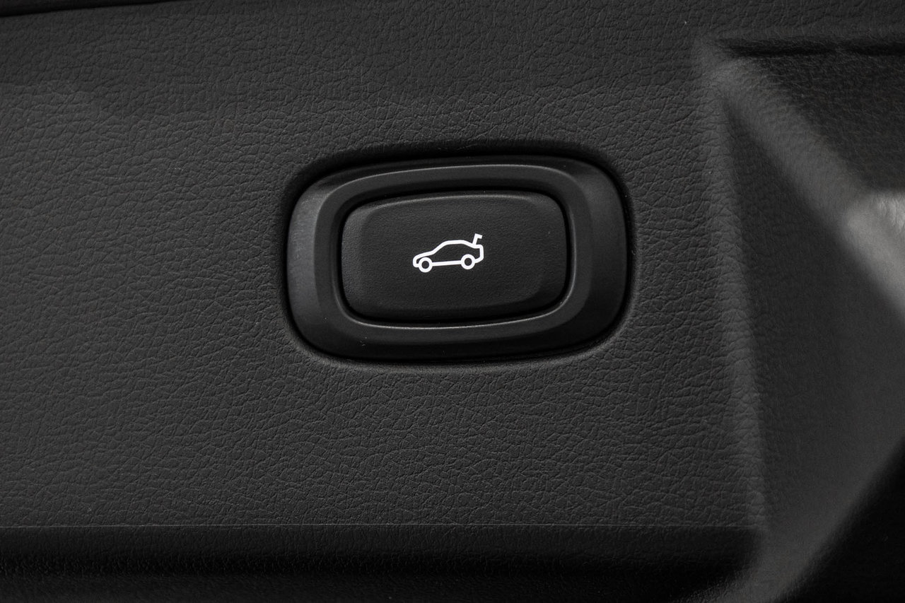2023 VinFast VF 8 PLUS / AWD / CUIR / TOIT PANORAMIQUE+++-12