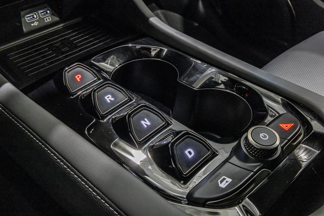 2023 VinFast VF 8 PLUS / AWD / CUIR / TOIT PANORAMIQUE+++-25