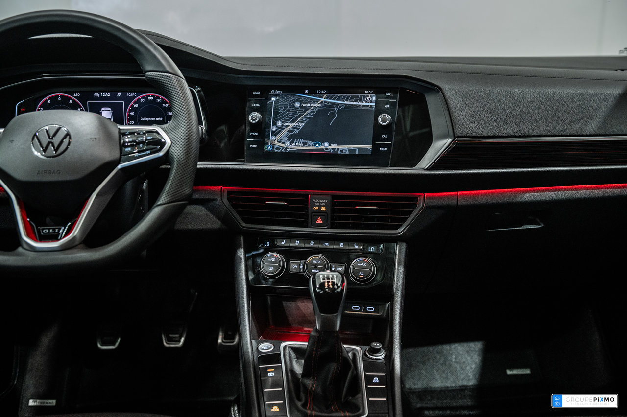 Volkswagen Jetta GLI GLI / CUIR / APPLE CARPLAY / CAMÉRA DE RECUL +++ 2022-32