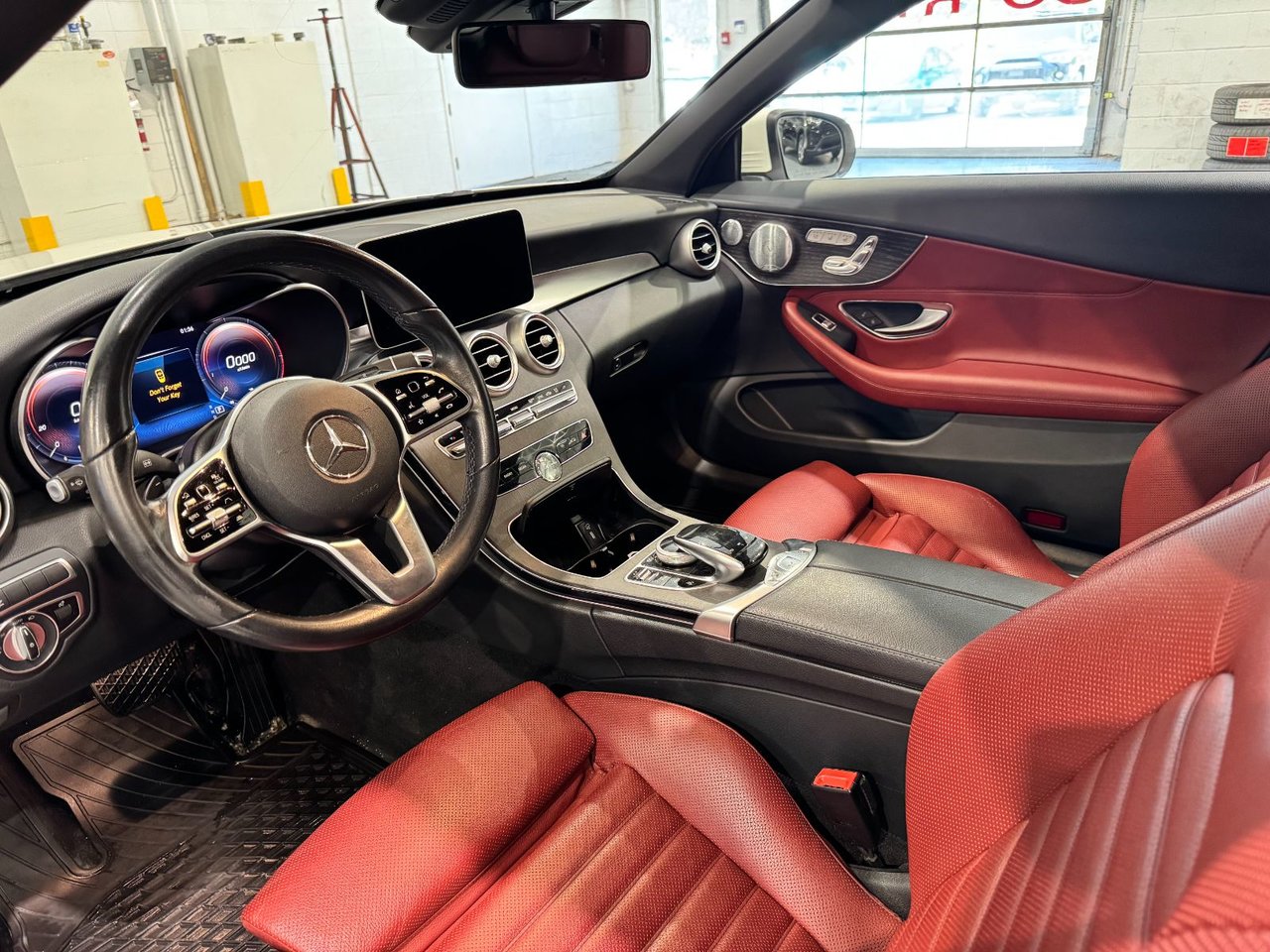 2020 Mercedes-Benz C-Class C 300 / 4MATIC / CABRIOLET / PREMIUM PACKAGE +++-4