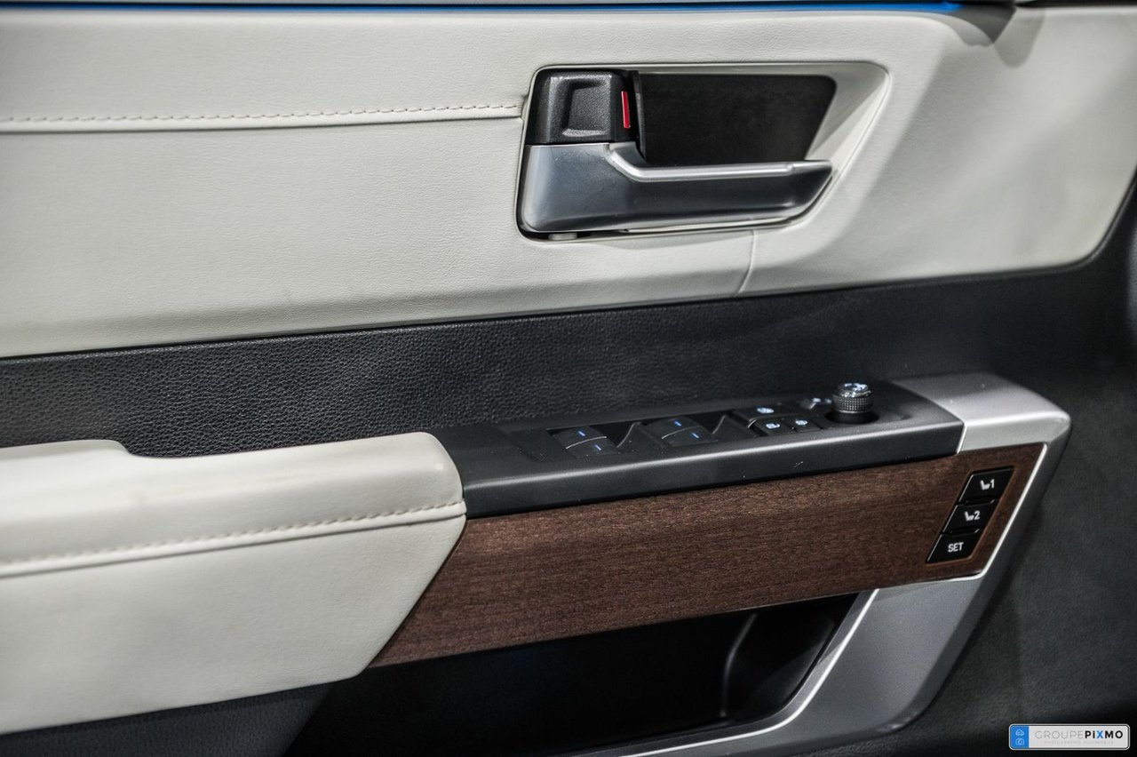 Toyota Tundra Hybrid CAPSTONE / HYBRIDE / APPLE CARPLAY / CUIR / JBL+++ 2023-9