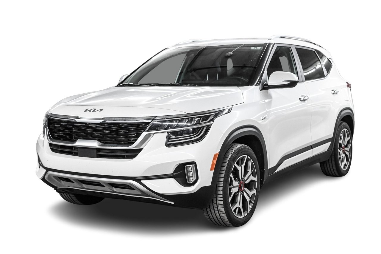 White (Blanc neige nacre) 2023 Kia Seltos SUV / Crossover Automatic