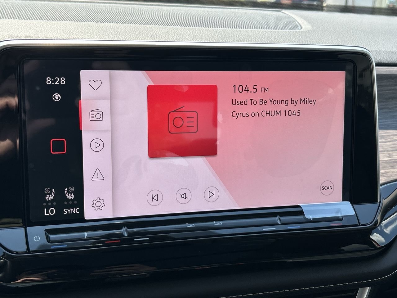 New 2024 Aurora Red Chroma Volkswagen Highline image 25