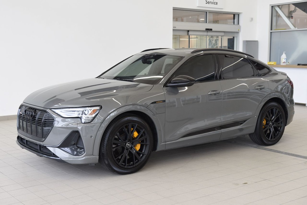 2022 Audi E-tron Sportback SPORTBACK+TECHNIK+BLACK PACK SPORTBACK+TECHNIK+BLACK PACK