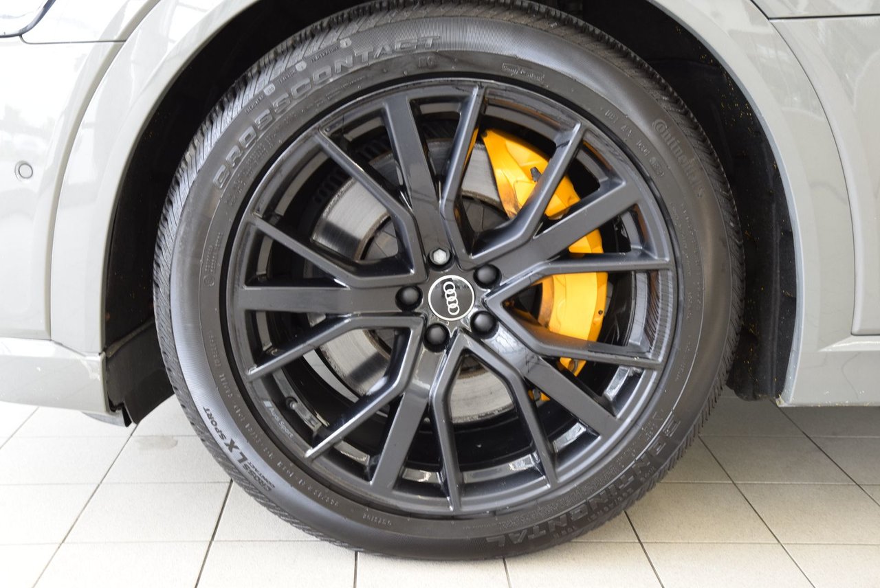2022 Audi E-tron Sportback SPORTBACK+TECHNIK+BLACK PACK SPORTBACK+TECHNIK+BLACK PACK