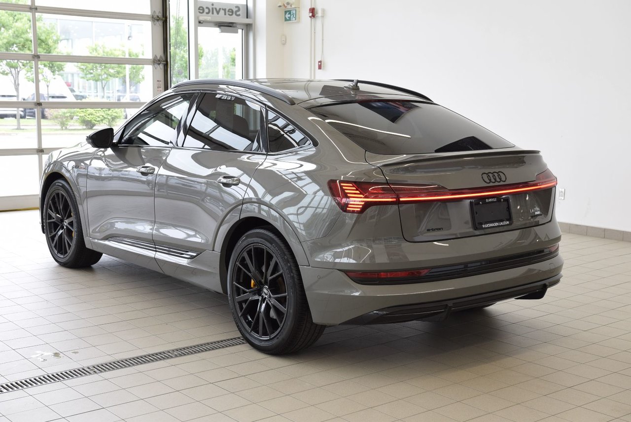 2022 Audi E-tron Sportback SPORTBACK+TECHNIK+BLACK PACK SPORTBACK+TECHNIK+BLACK PACK