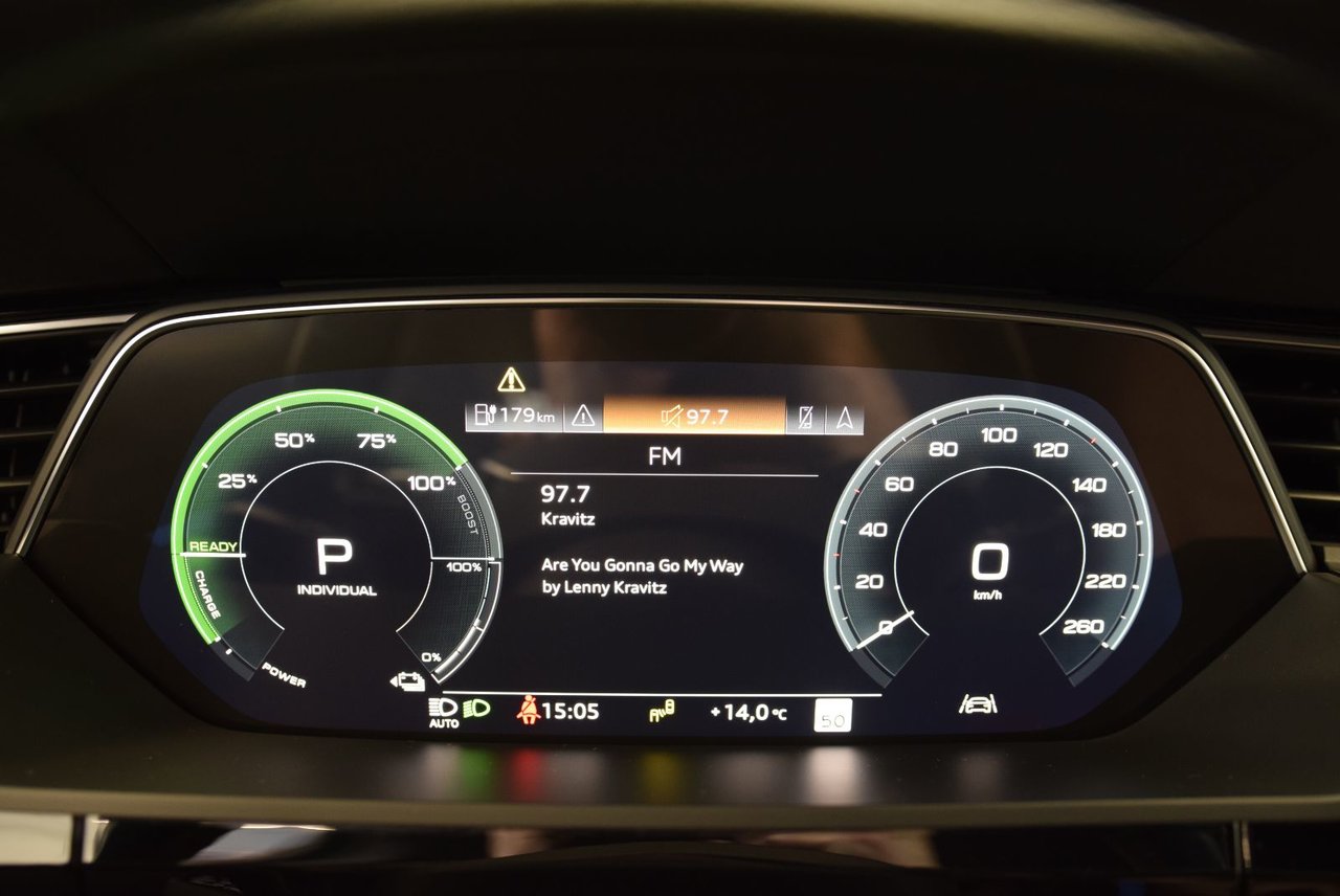 2019 Audi E-TRON TECHNIK+LUXURY PACKAGE+ TECHNIK+LUXURY PACKAGE+