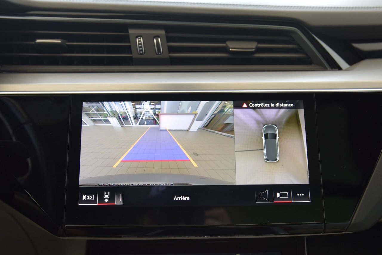 2022 Audi E-TRON TECHNIK+BLACK PACKAGE+LED TECHNIK+BLACK PACKAGE+LED