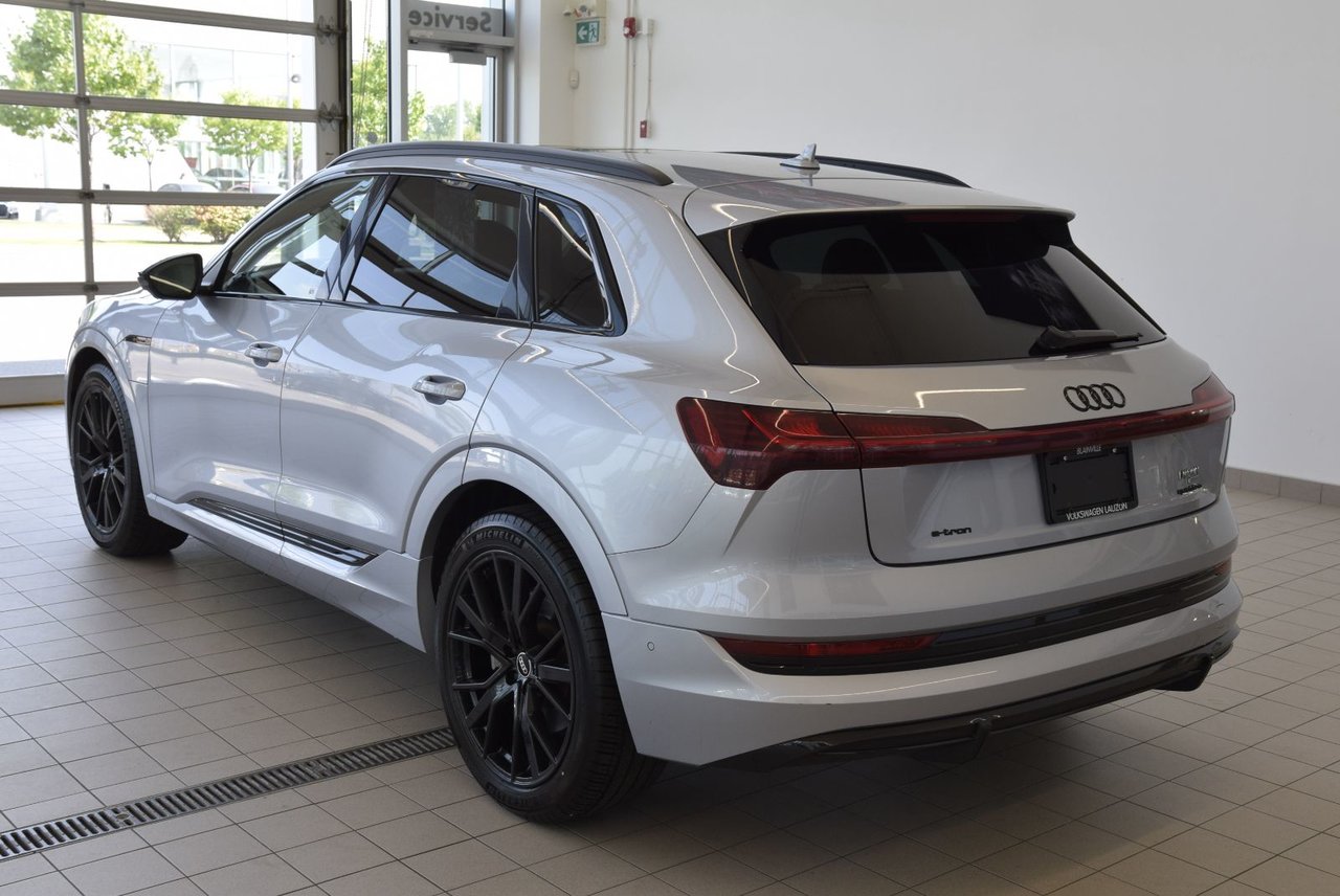 2022 Audi E-TRON TECHNIK+BLACK PACKAGE+LED TECHNIK+BLACK PACKAGE+LED
