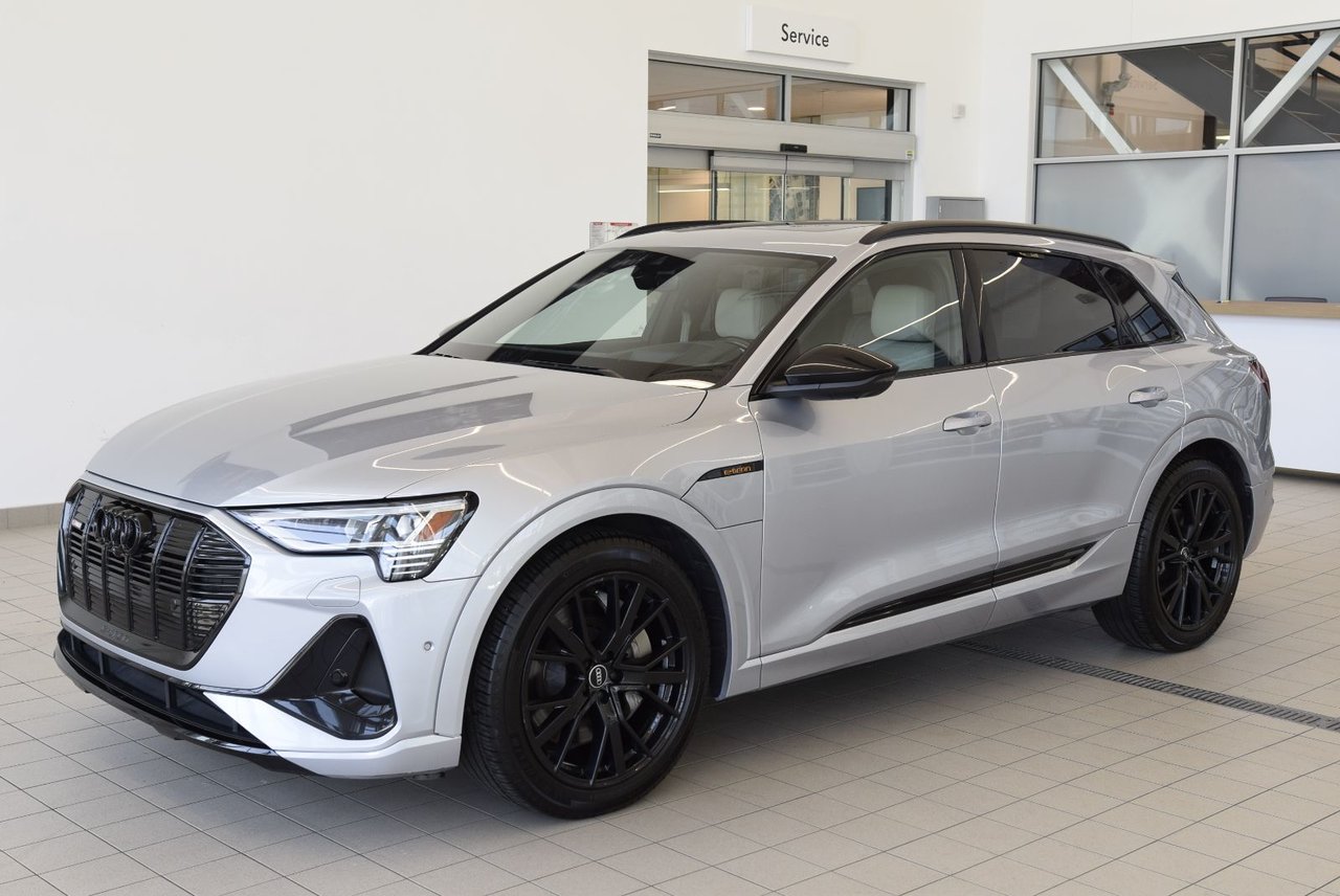 2022 Audi E-TRON TECHNIK+BLACK PACKAGE+LED TECHNIK+BLACK PACKAGE+LED
