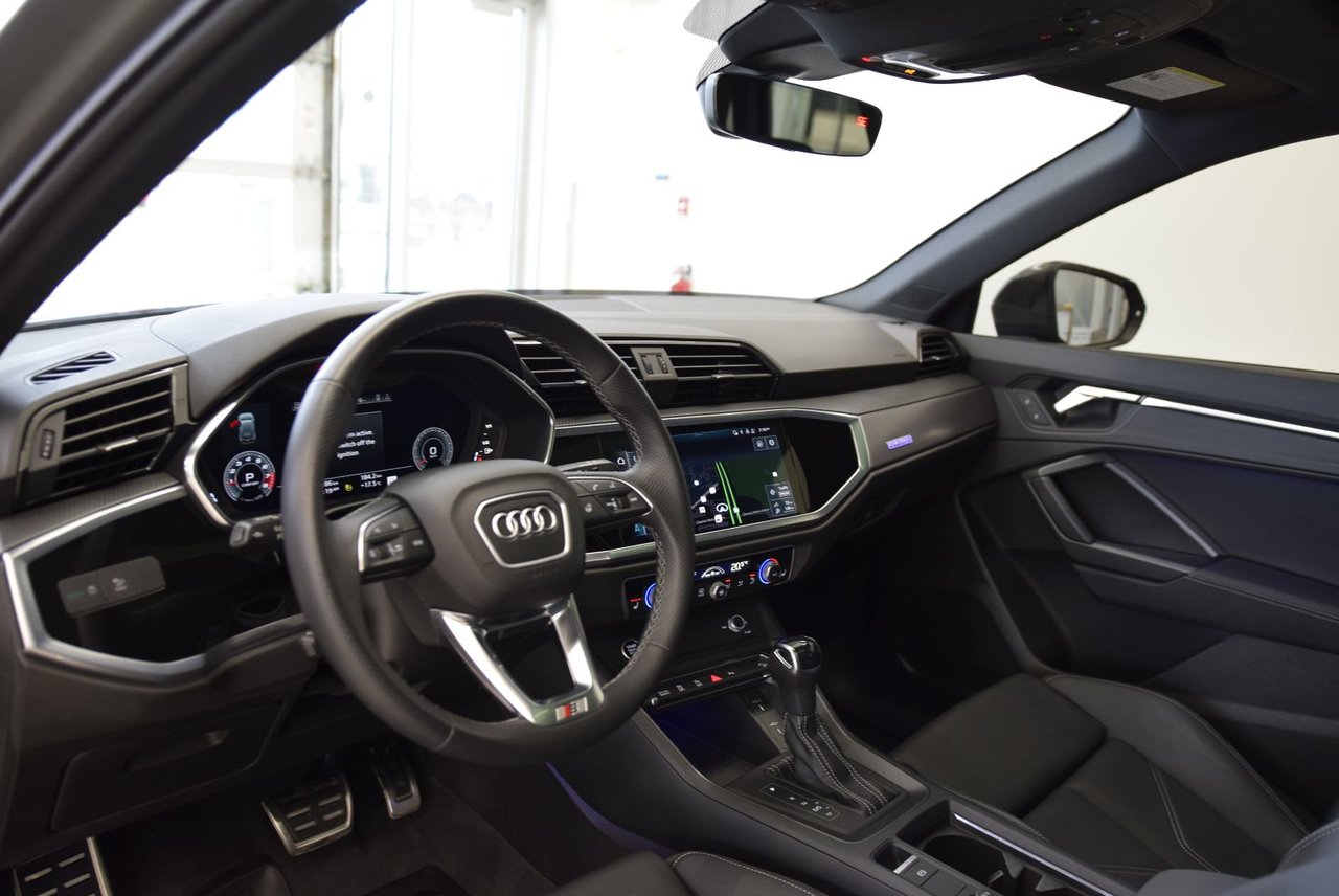 Audi Q3 PROGRESSIV+AWD+SPORT PACK 2022 DRIVER ASSIST+NAVI+CHRONOS