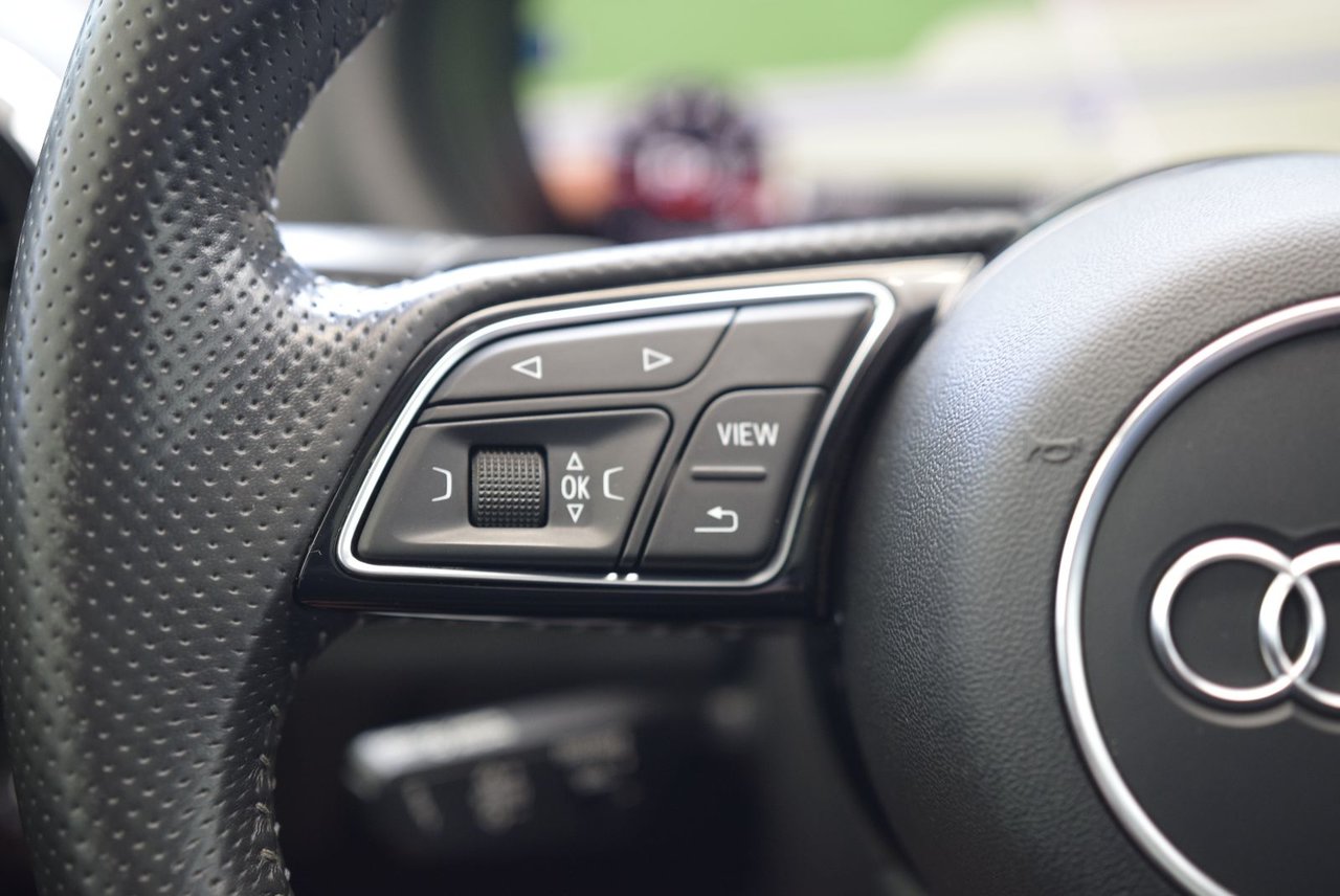 2018 Audi S3 TECHNIK+BLACK PACKAGE+WOW TECHNIK+BLACK PACKAGE+WOW