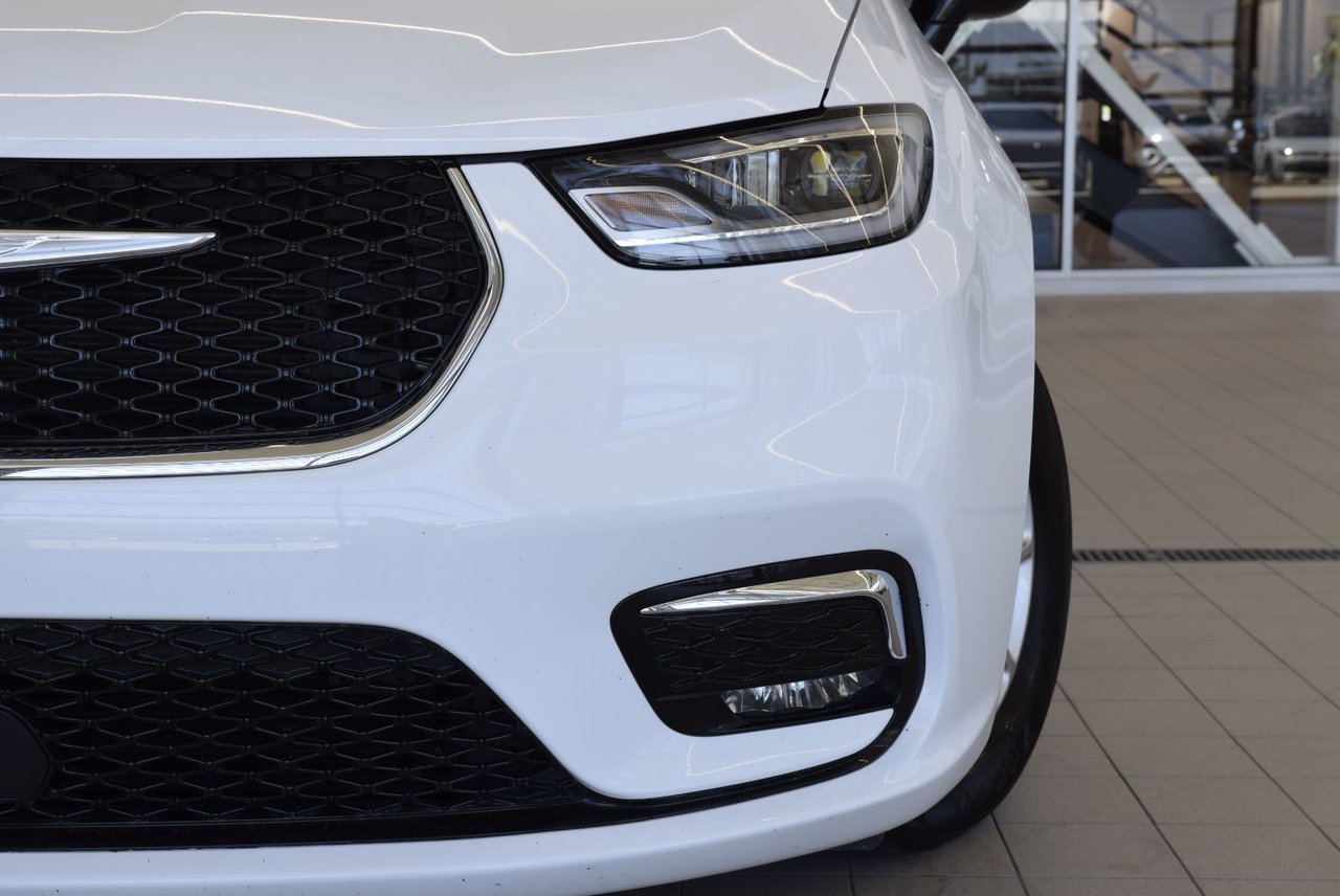Chrysler Pacifica 2025