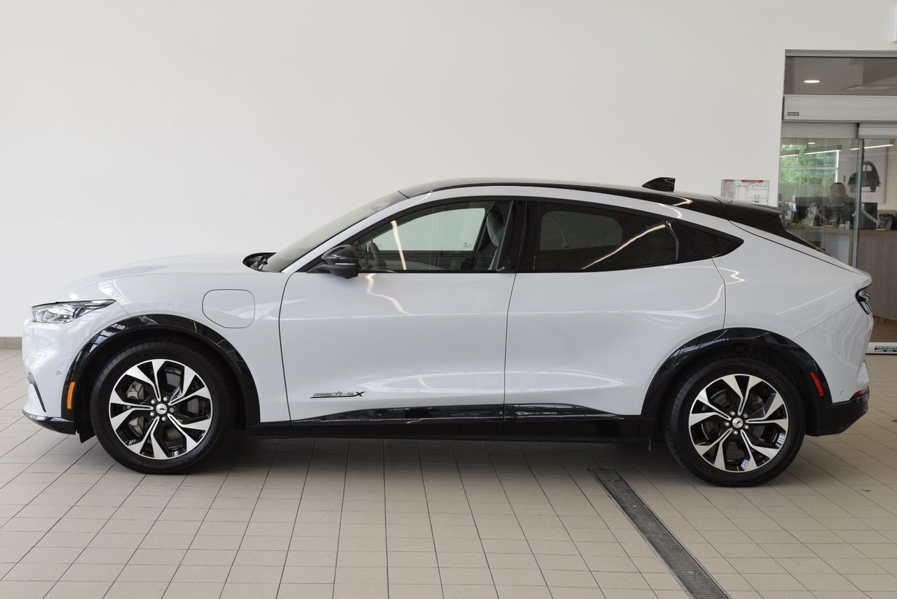 2022 Ford Mustang Mach-E PREMIUM+AWD+BATTERIE 91KWH PREMIUM+AWD+BATTERIE 91KWH
