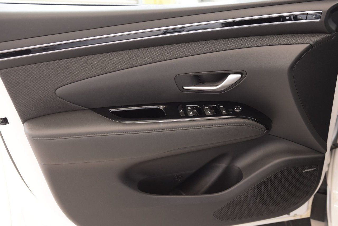 Hyundai Tucson Plug-In Hybrid ULTIMATE+PHEV+CUIR+TOIT+ 2024 BAS KM+LED+NAV+AUBAINE!!