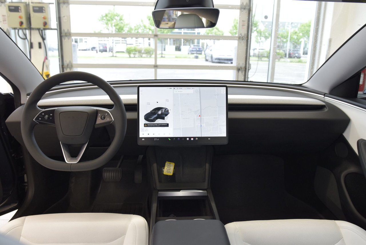 Tesla MODEL 3 LONG RANGE+AWD+FULL SELF DRIVING!! 2024 BAS KM+LED+NAV+AUTOPILOT