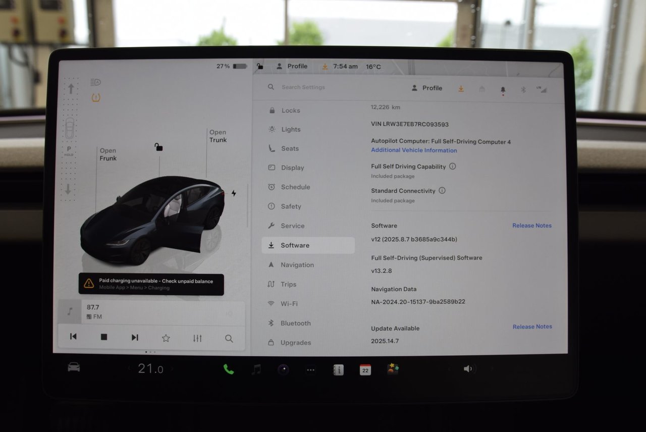 Tesla MODEL 3 LONG RANGE+AWD+FULL SELF DRIVING!! 2024 BAS KM+LED+NAV+AUTOPILOT