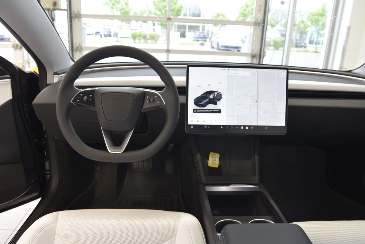Tesla MODEL 3 LONG RANGE+AWD+FULL SELF DRIVING!! 2024 BAS KM+LED+NAV+AUTOPILOT