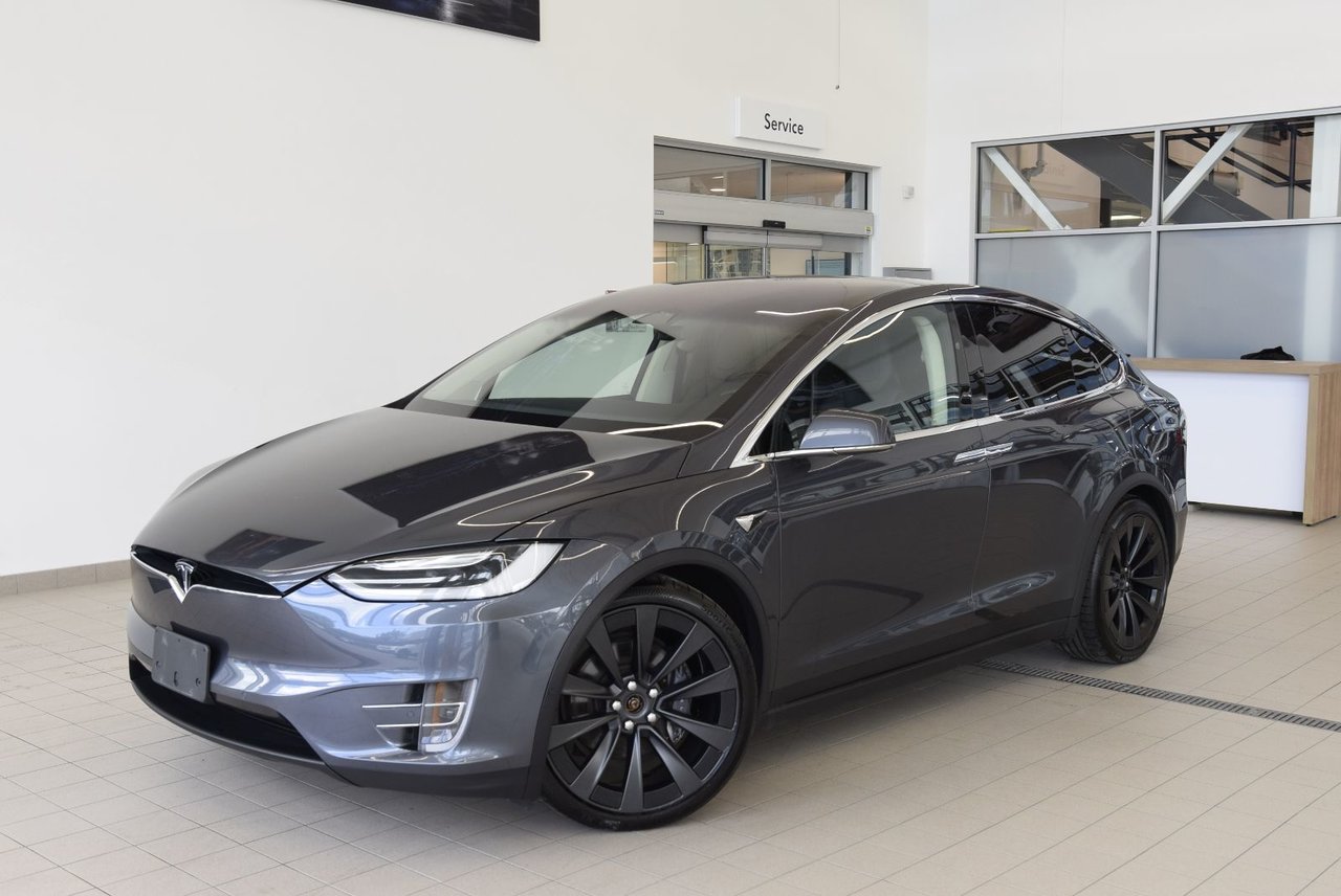 2017 Tesla Model X P90D+AWD+7 PASSAGERS+420 KM P90D+AWD+7 PASSAGERS+420 KM