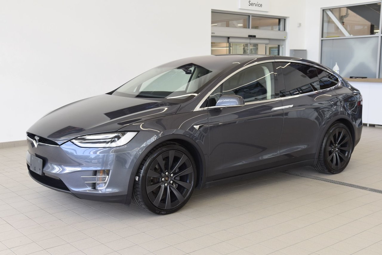 2017 Tesla Model X P90D+AWD+7 PASSAGERS+420 KM P90D+AWD+7 PASSAGERS+420 KM