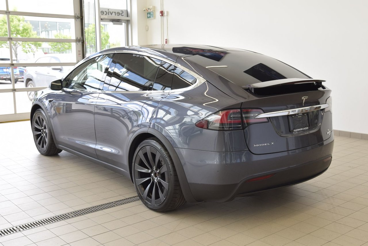 2017 Tesla Model X P90D+AWD+7 PASSAGERS+420 KM P90D+AWD+7 PASSAGERS+420 KM