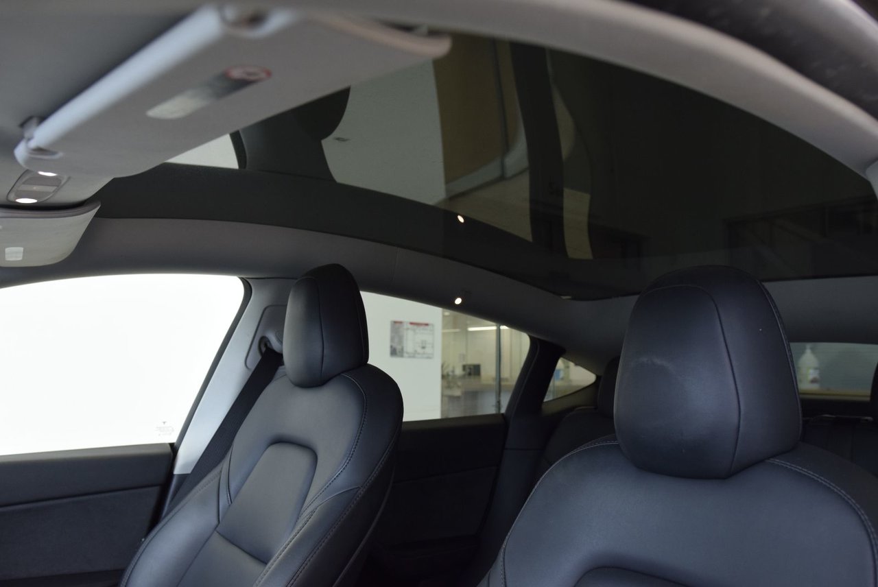 2021 Tesla Model Y LONG RANGE+AWD+7 PASSAGERS LONG RANGE+AWD+7 PASSAGERS